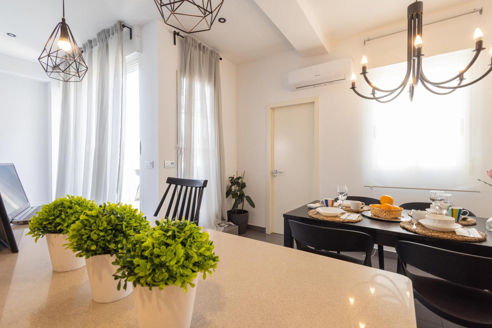 Florit Flats - Stylish 2 Bedroom Ac Wifi Terrace Attic In Valencia Center Exterior photo