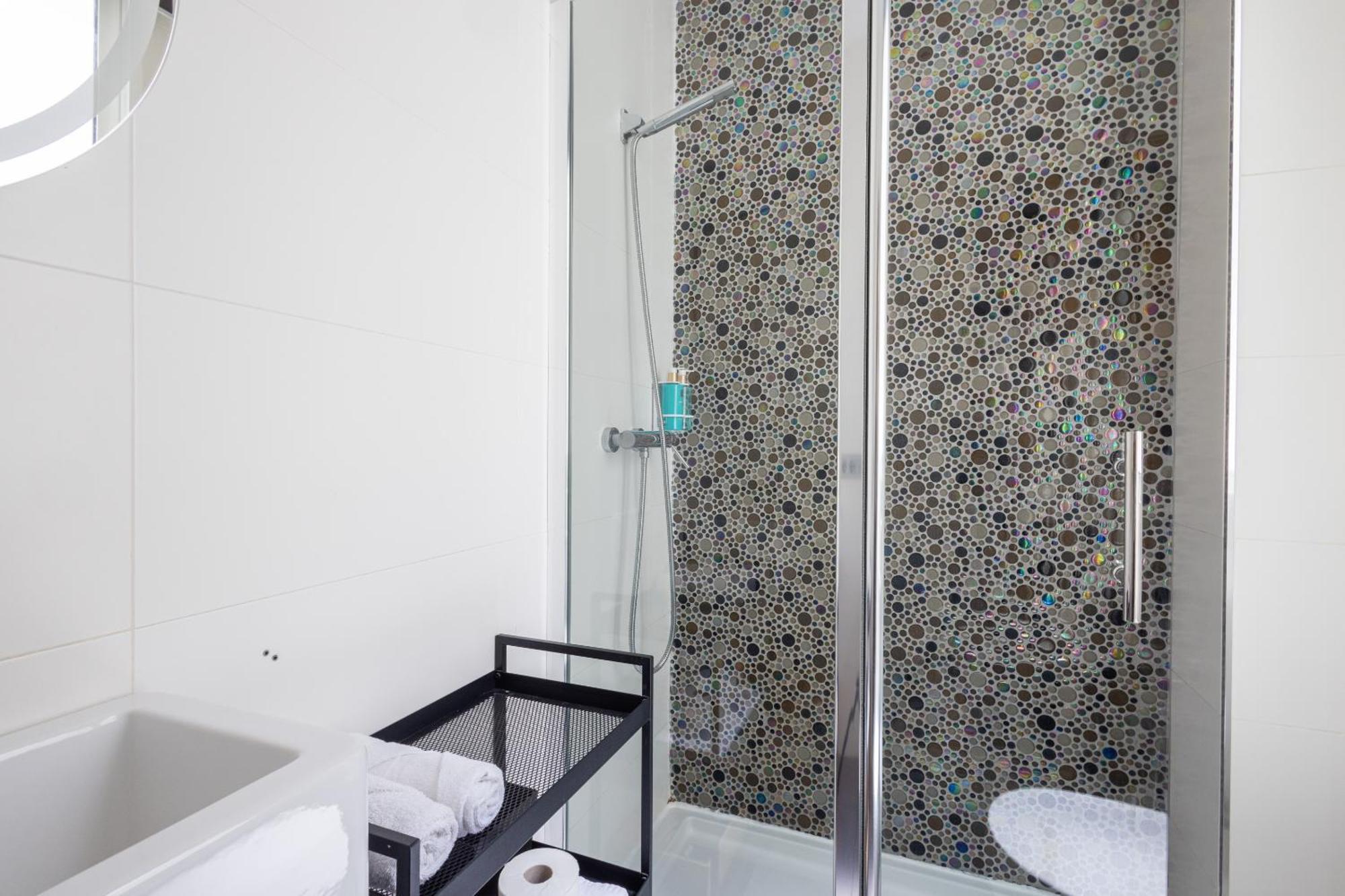 Florit Flats - Stylish 2 Bedroom Ac Wifi Terrace Attic In Valencia Center Exterior photo